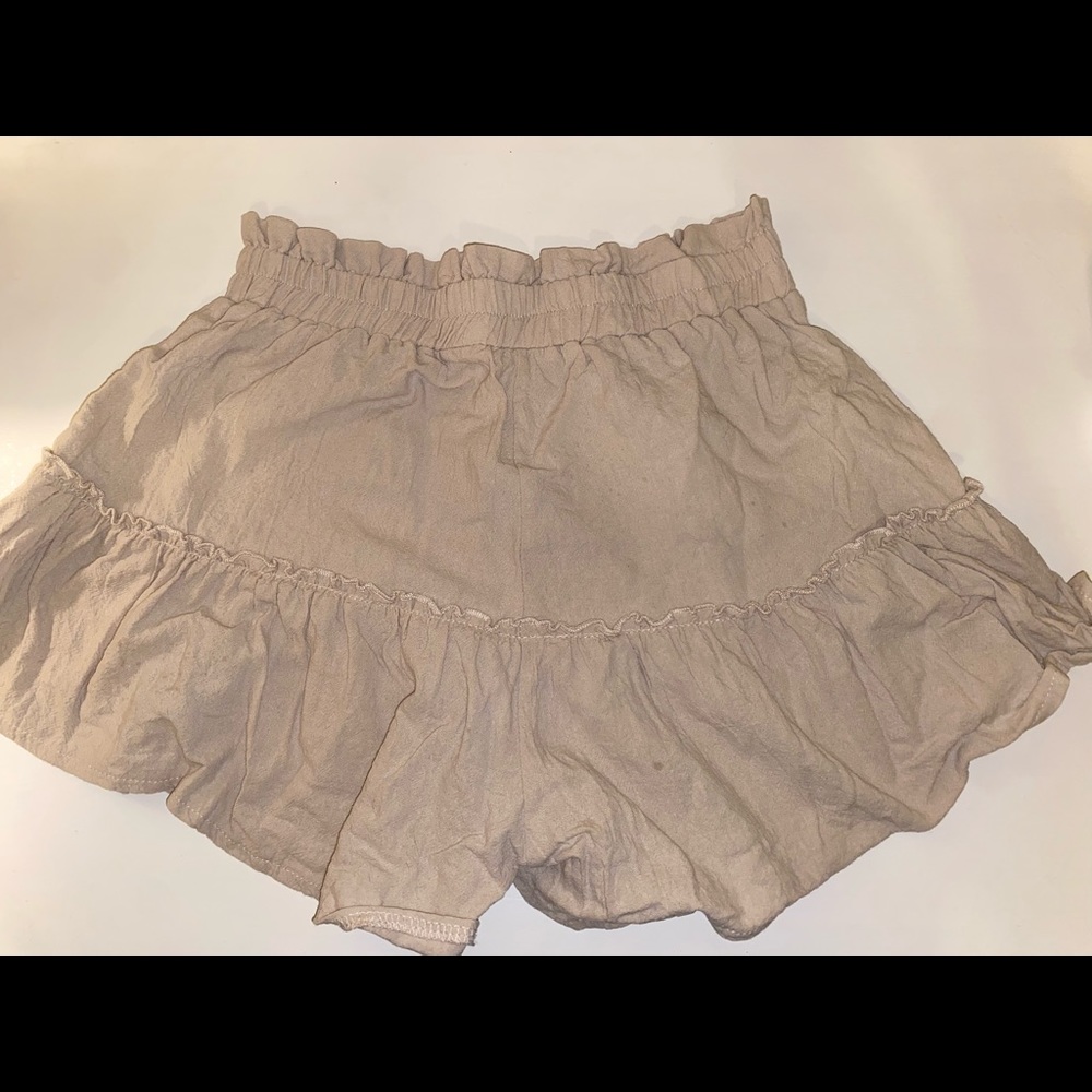 Tan ruffled shorts size M